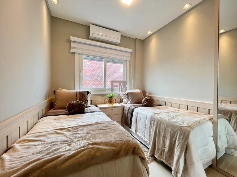 APARTAMENTO DOIS DORMITÓRIOS DE FRENTE NO BAIRRO NAVEGANTES: 12ª foto da galeria de imagens do imóvel