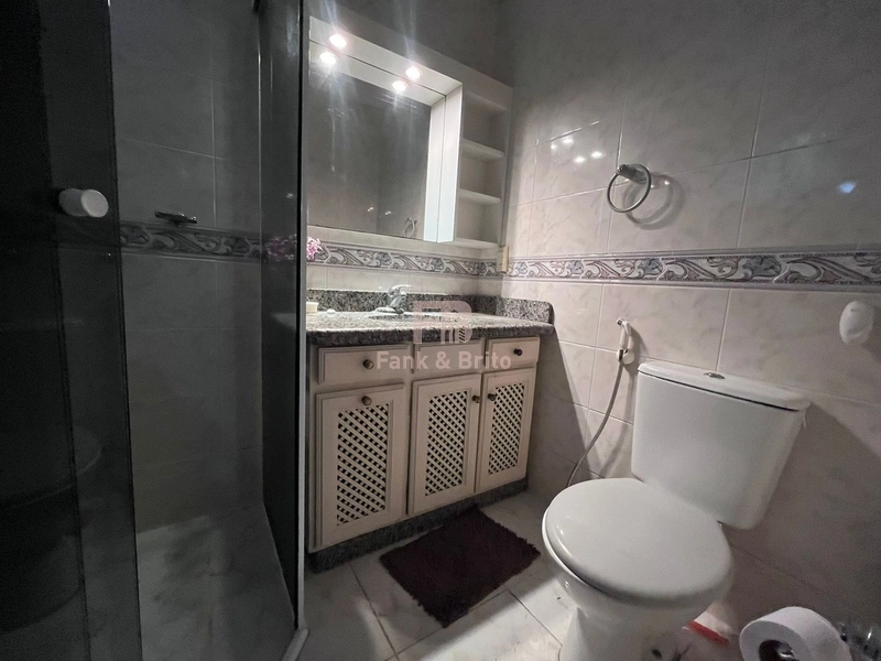 JUNTO A PRAÇA FLAVIO BOIANOVISK! SACADA DE FRENTE COM CHURRASQUEIRA: 22ª foto da galeria de imagens do imóvel