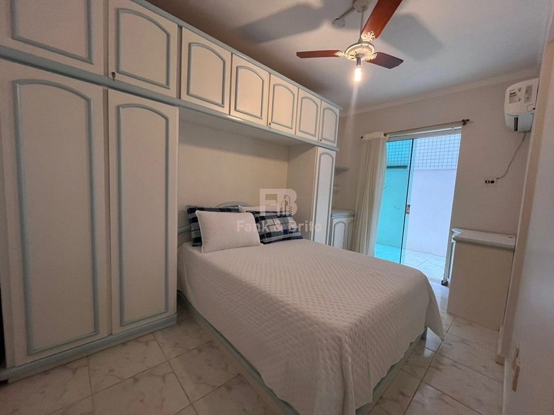 JUNTO A PRAÇA FLAVIO BOIANOVISK! SACADA DE FRENTE COM CHURRASQUEIRA: 20ª foto da galeria de imagens do imóvel