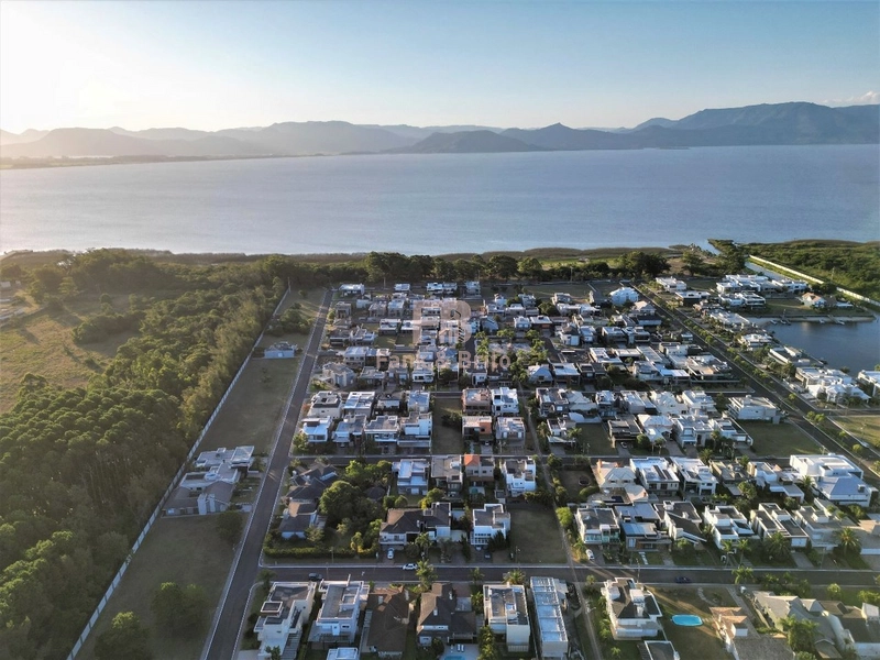 CONDOMÍNIO VELAS DA MARINA!!! SOBRADO À VENDA COM 370M²: 48ª foto da galeria de imagens do imóvel