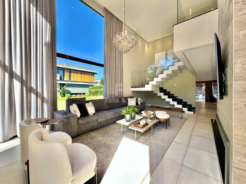 CASA A VENDA NO CONDOMÍNIO VELAS DA MARINA: 3ª foto da galeria de imagens do imóvel