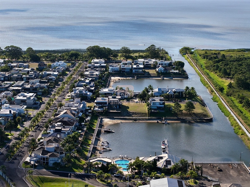 CASA A VENDA NO CONDOMÍNIO VELAS DA MARINA: 28ª foto da galeria de imagens do imóvel