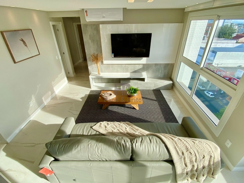 DOIS DORMITÓRIOS SENDO DUAS SUÍTES: 1ª foto da galeria de imagens do imóvel