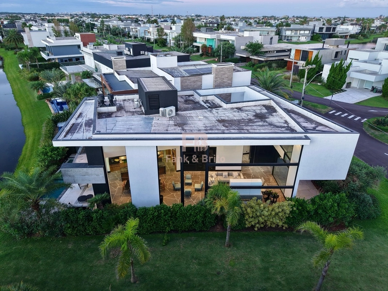 Casa espetacular à venda no Condomínio Enseada lagos em Xangri-lá;: 29ª foto da galeria de imagens do imóvel