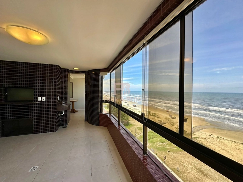 APARTAMENTO A VENDA NA BEIRA MAR DE CAPÃO DA CANOA: 5ª foto da galeria de imagens do imóvel