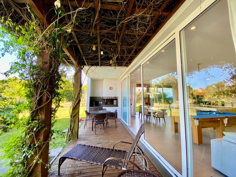 Casa de Condomínio com 4 Quartos e 6 banheiros à Venda.: 42ª foto da galeria de imagens do imóvel