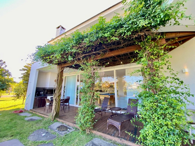 Casa de Condomínio com 4 Quartos e 6 banheiros à Venda.: 41ª foto da galeria de imagens do imóvel