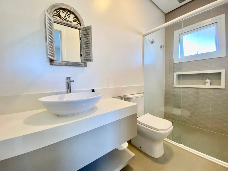 Casa de Condomínio com 4 Quartos e 6 banheiros à Venda.: 51ª foto da galeria de imagens do imóvel