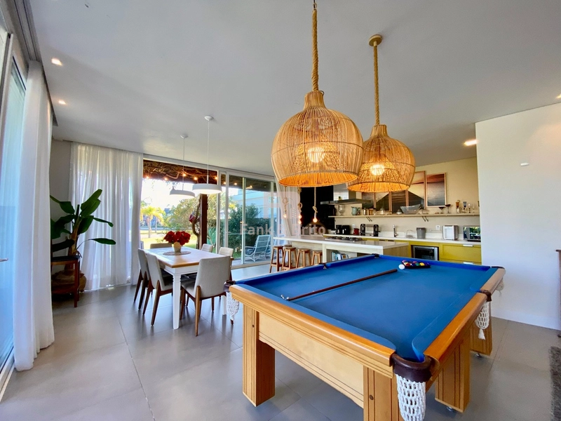 Casa de Condomínio com 4 Quartos e 6 banheiros à Venda.: 36ª foto da galeria de imagens do imóvel