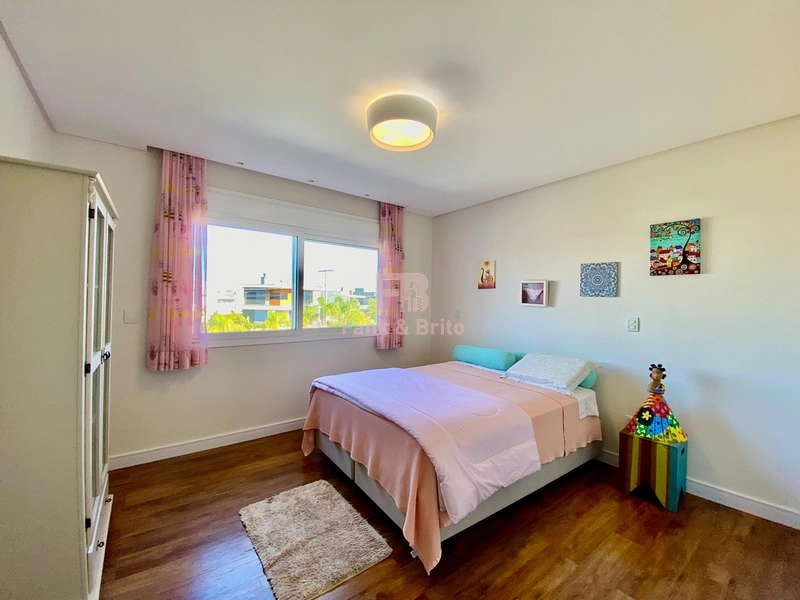 Casa de Condomínio com 4 Quartos e 6 banheiros à Venda.: 57ª foto da galeria de imagens do imóvel