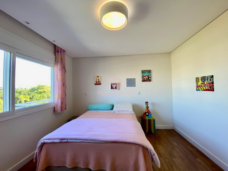 Casa de Condomínio com 4 Quartos e 6 banheiros à Venda.: 58ª foto da galeria de imagens do imóvel