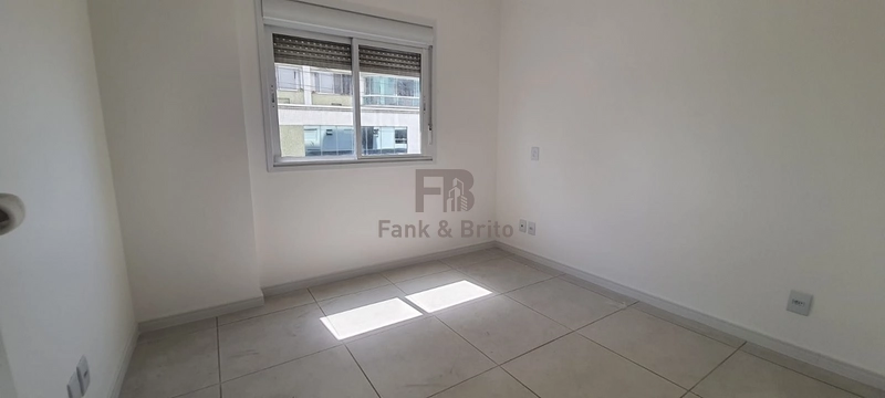 APARTAMENTO DE FRENTE PARA AVENIDA CENTRAL COM VISTA LIBERADA: 10ª foto da galeria de imagens do imóvel