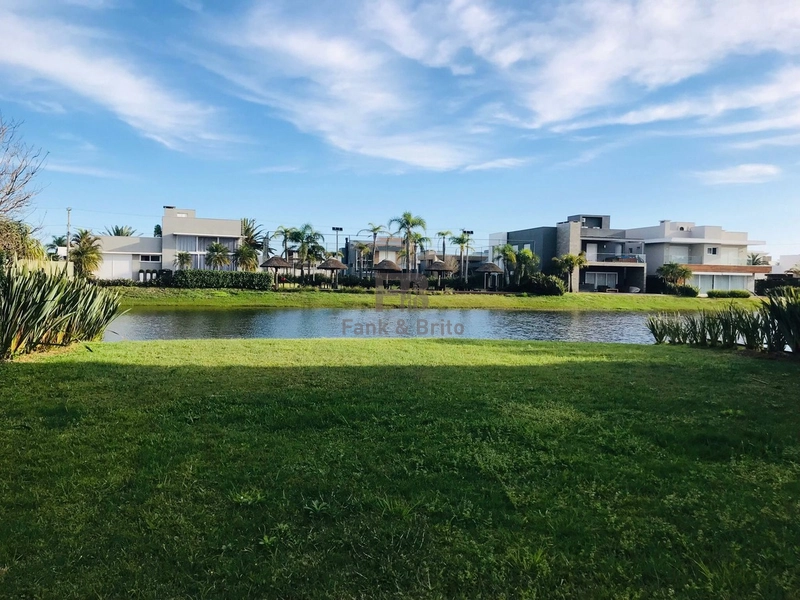 RARIDADE NO ENSEADA LAGOS DE XANGRI-LÁ: 7ª foto da galeria de imagens do imóvel