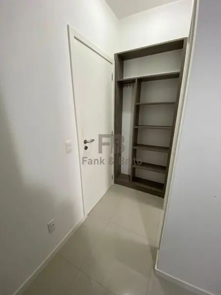 ESQUINA COM A PRAÇA TIARAJU, AO LADO DA UBIRAJARA: 12ª foto da galeria de imagens do imóvel