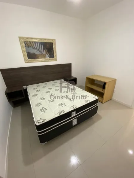 ESQUINA COM A PRAÇA TIARAJU, AO LADO DA UBIRAJARA: 10ª foto da galeria de imagens do imóvel