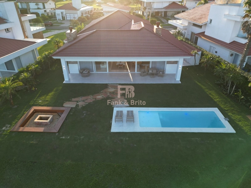 CASA A VENDA EM CONDOMÍNIO FECHADO: 43ª foto da galeria de imagens do imóvel