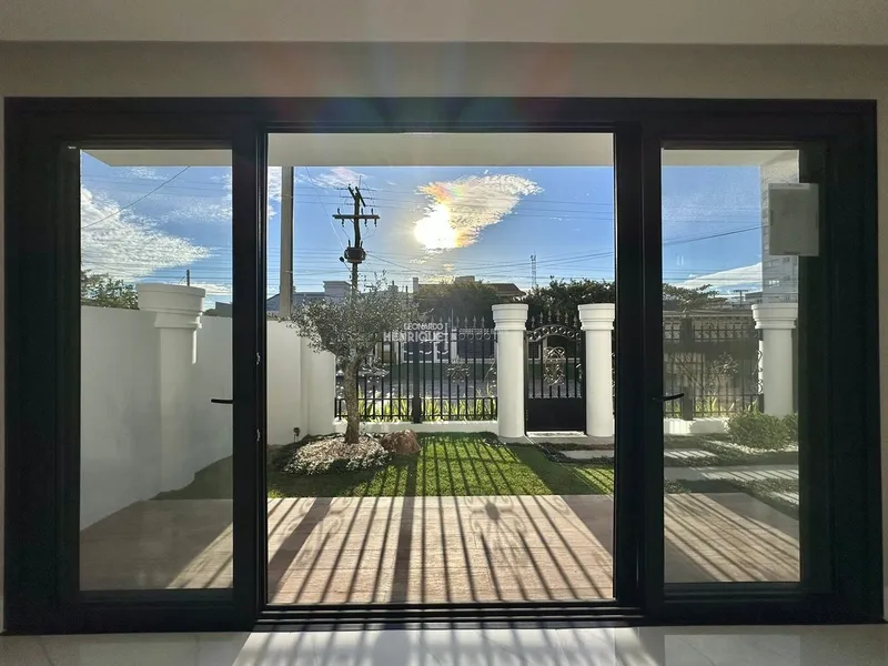 MANSÃO NEOCLÁSSICA À VENDA: 6ª foto da galeria de imagens do imóvel