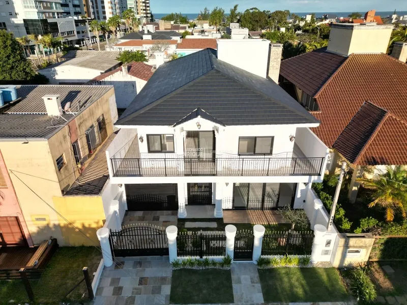 MANSÃO NEOCLÁSSICA À VENDA: 27ª foto da galeria de imagens do imóvel