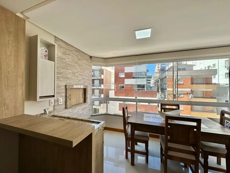 APARTAMENTO À VENDA COM  SACADÃO DE FRENTE: 3ª foto da galeria de imagens do imóvel