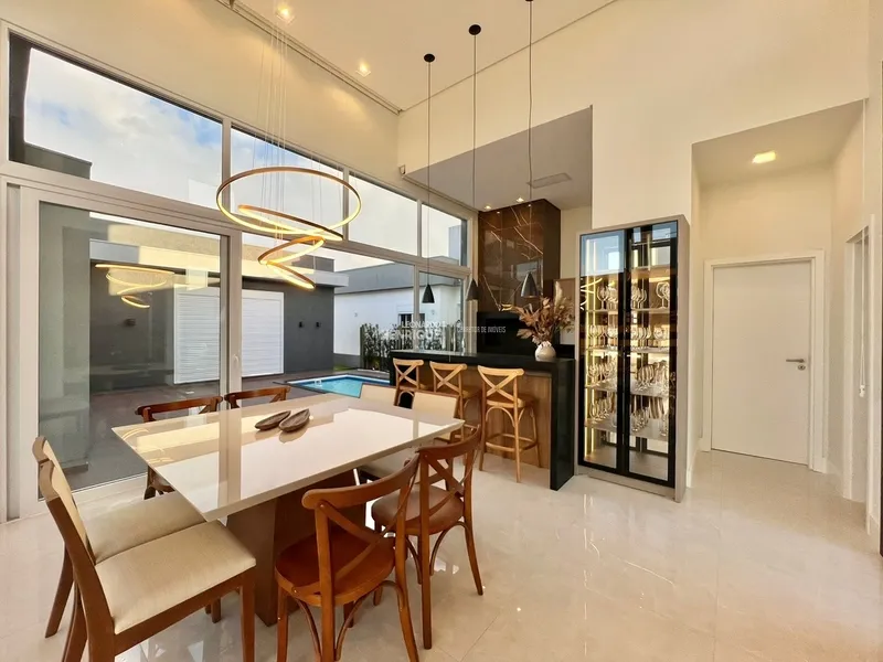 Casa em condomínio com 4 Suítes: 8ª foto da galeria de imagens do imóvel