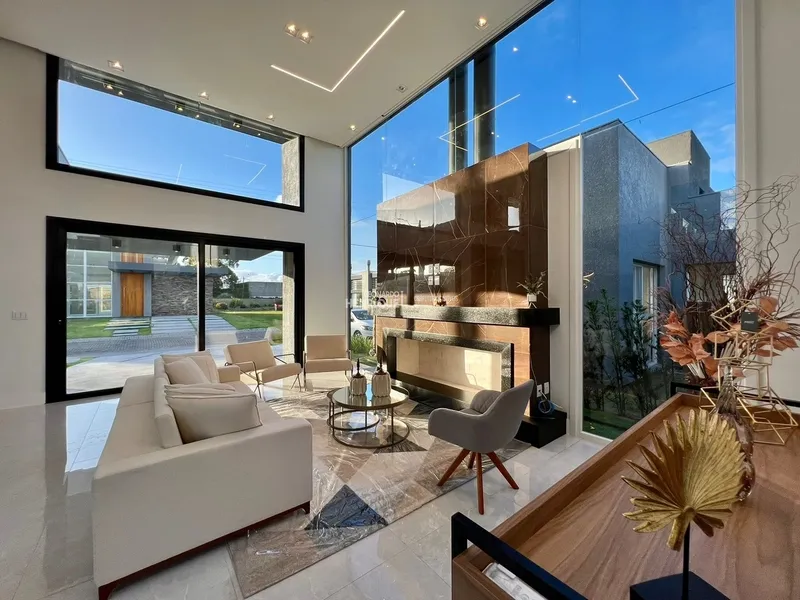 Casa em condomínio com 4 Suítes: 7ª foto da galeria de imagens do imóvel