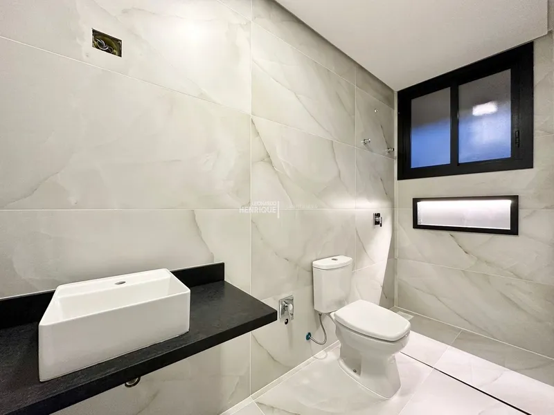 LINDO SOBRADO À VENDA!: 23ª foto da galeria de imagens do imóvel