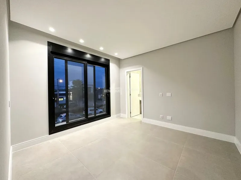 LINDO SOBRADO À VENDA!: 20ª foto da galeria de imagens do imóvel