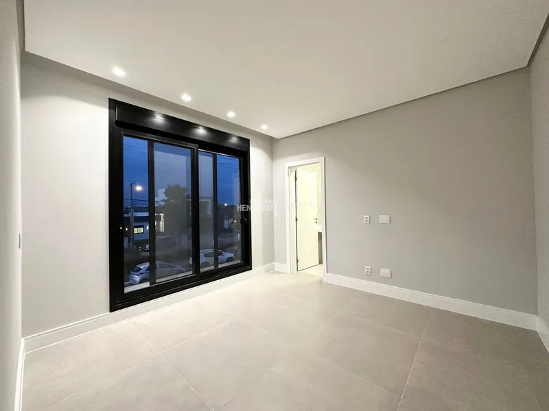 LINDO SOBRADO À VENDA!: 18ª foto da galeria de imagens do imóvel