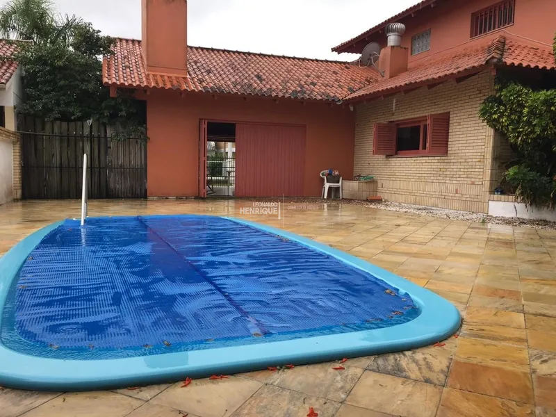 BELÍSSIMA MANSÃO EM BAIRRO NOBRE: 2ª foto da galeria de imagens do imóvel