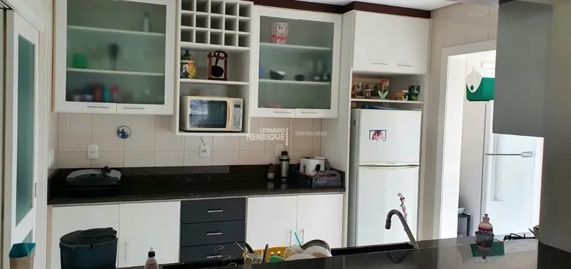 Sobrado com cinco suítes em condomínio fechado!!: 32ª foto da galeria de imagens do imóvel