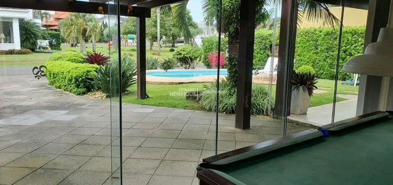 Sobrado com cinco suítes em condomínio fechado!!: 28ª foto da galeria de imagens do imóvel