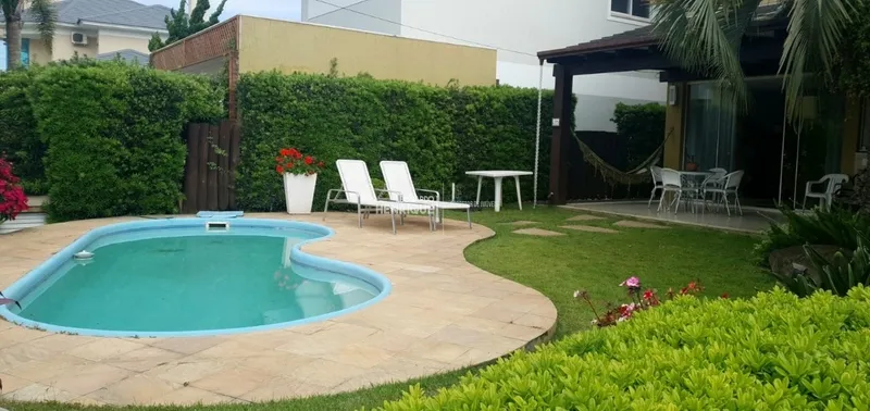 Sobrado com cinco suítes em condomínio fechado!!: 3ª foto da galeria de imagens do imóvel