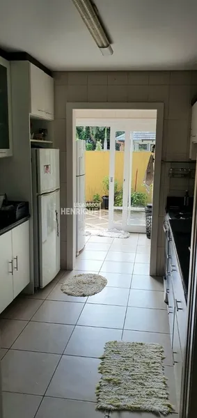 Sobrado com cinco suítes em condomínio fechado!!: 27ª foto da galeria de imagens do imóvel