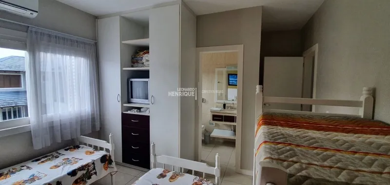 Sobrado com cinco suítes em condomínio fechado!!: 42ª foto da galeria de imagens do imóvel