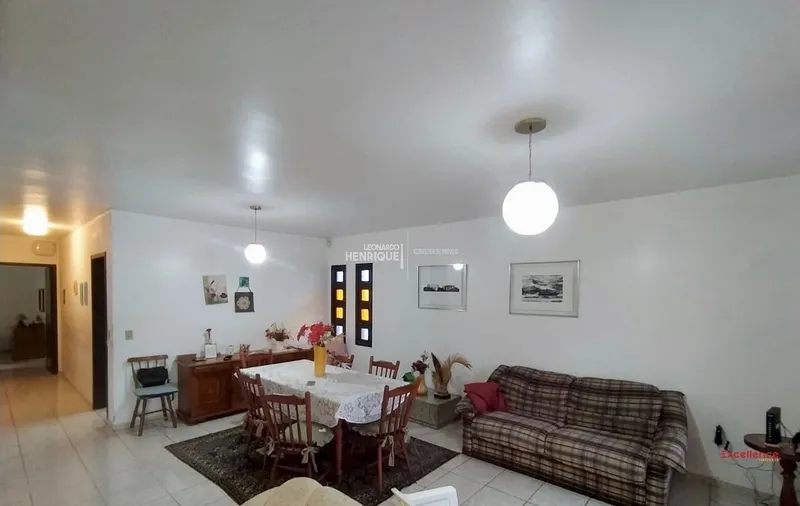 CASA 3 DORMITÓRIOS EM XANGRI-LA - 300mts do MAR: 11ª foto da galeria de imagens do imóvel