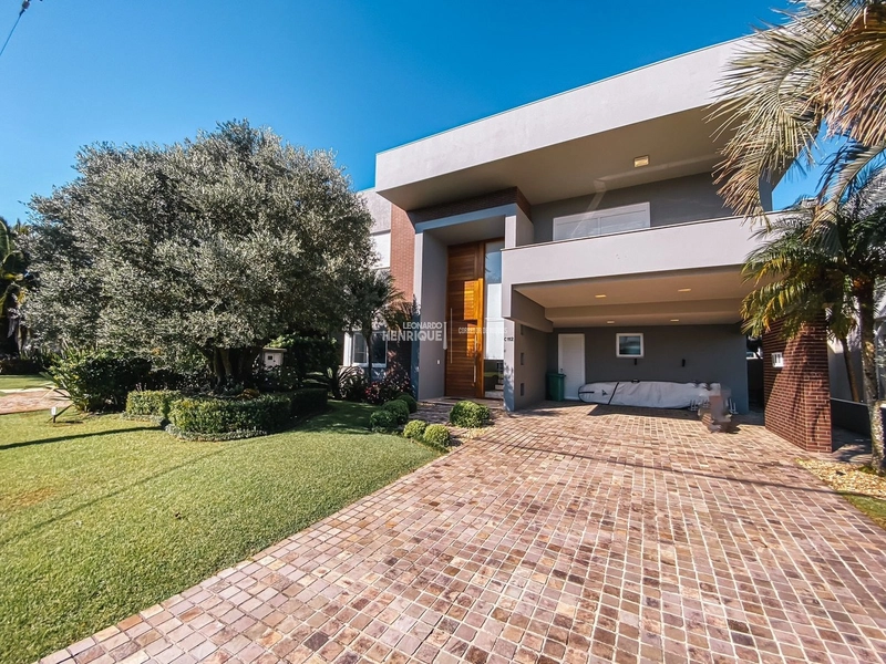 Sobrado com 05 suítes na beira do lago no ENSEADA: 14ª foto da galeria de imagens do imóvel