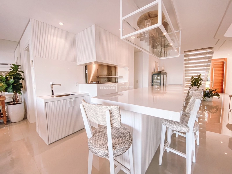 Sobrado com 05 suítes na beira do lago no ENSEADA: 43ª foto da galeria de imagens do imóvel