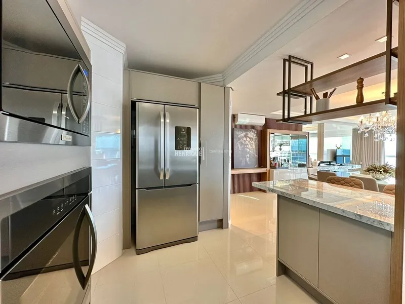 APARTAMENTO COM VISTA INCRÍVEL PARA O MAR: 16ª foto da galeria de imagens do imóvel