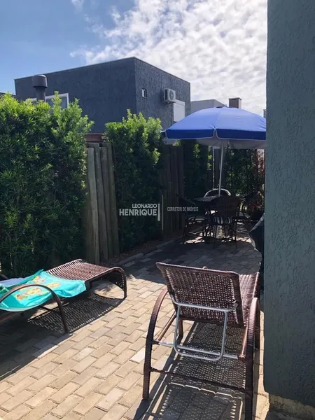 Casa no condomínio Las Palmas: 6ª foto da galeria de imagens do imóvel