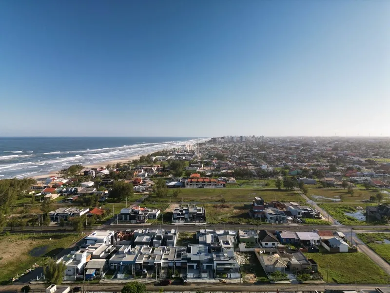 CASA PERTINHO DO MAR À VENDA!!!: 2ª foto da galeria de imagens do imóvel