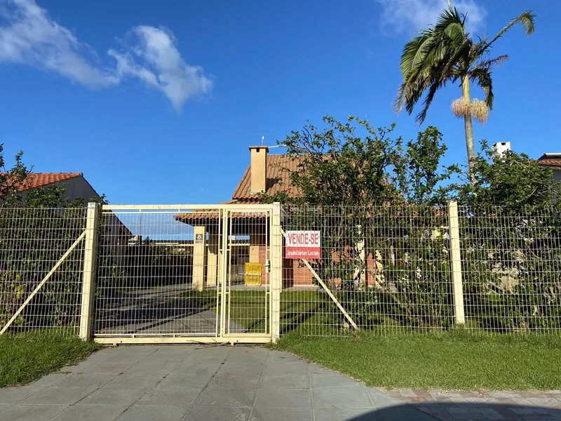 Casa a Venda em Capão da Canoa: 6ª foto da galeria de imagens do imóvel