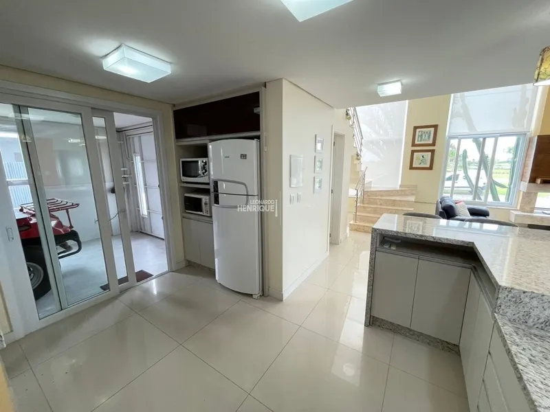 Belíssimo sobrado 4 suítes em condomínio fechado: 20ª foto da galeria de imagens do imóvel