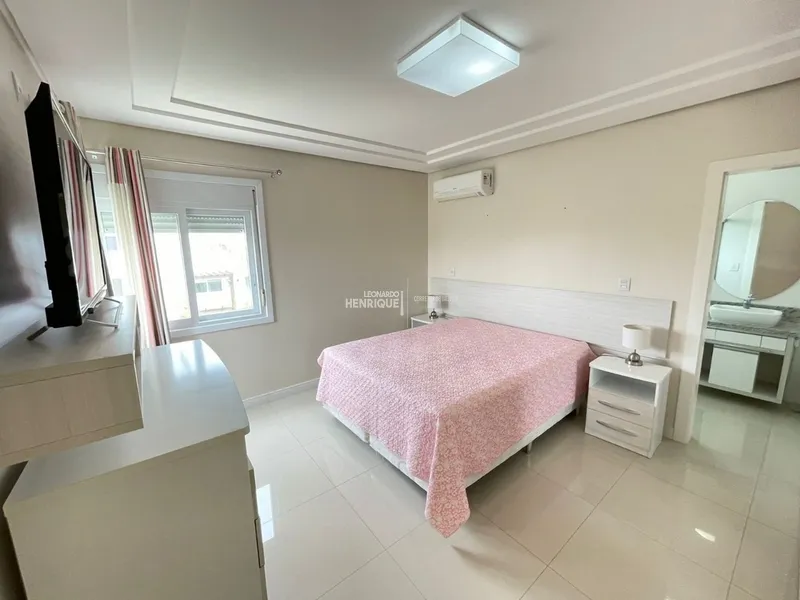 Belíssimo sobrado 4 suítes em condomínio fechado: 9ª foto da galeria de imagens do imóvel