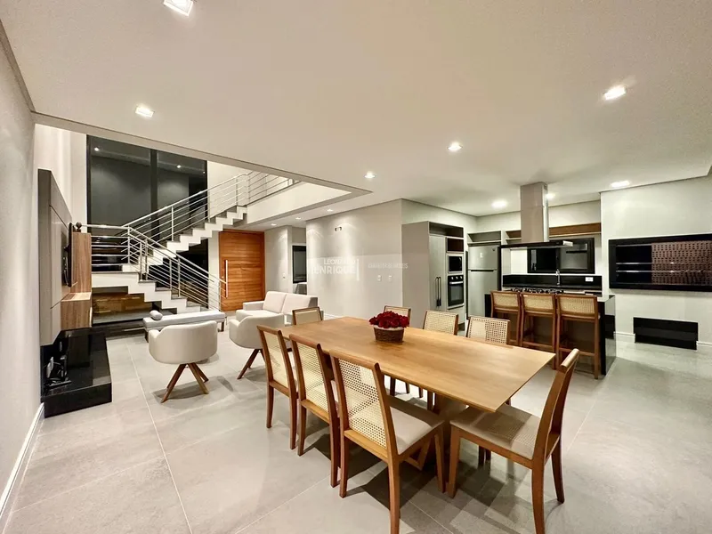 EXCELENTE SOBRADO PRÓXIMO AO CLUBE: 25ª foto da galeria de imagens do imóvel