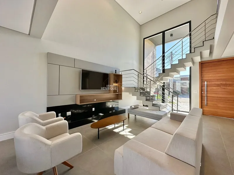 EXCELENTE SOBRADO PRÓXIMO AO CLUBE: 3ª foto da galeria de imagens do imóvel