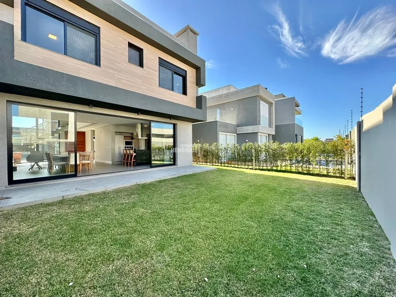 EXCELENTE SOBRADO PRÓXIMO AO CLUBE: 13ª foto da galeria de imagens do imóvel