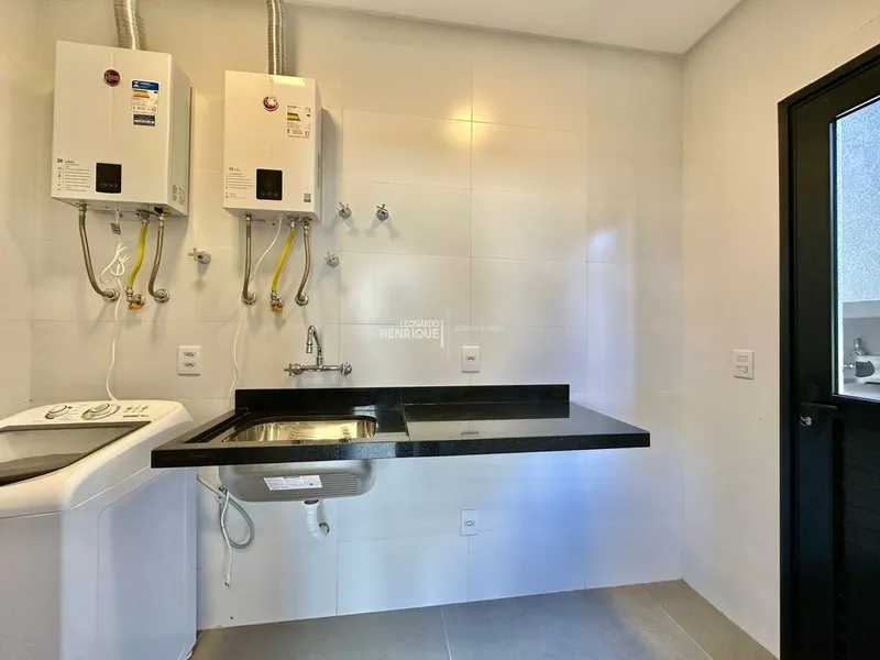 EXCELENTE SOBRADO PRÓXIMO AO CLUBE: 10ª foto da galeria de imagens do imóvel