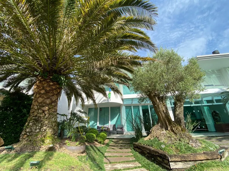 Mansão Condado De Capão: 4ª foto da galeria de imagens do imóvel