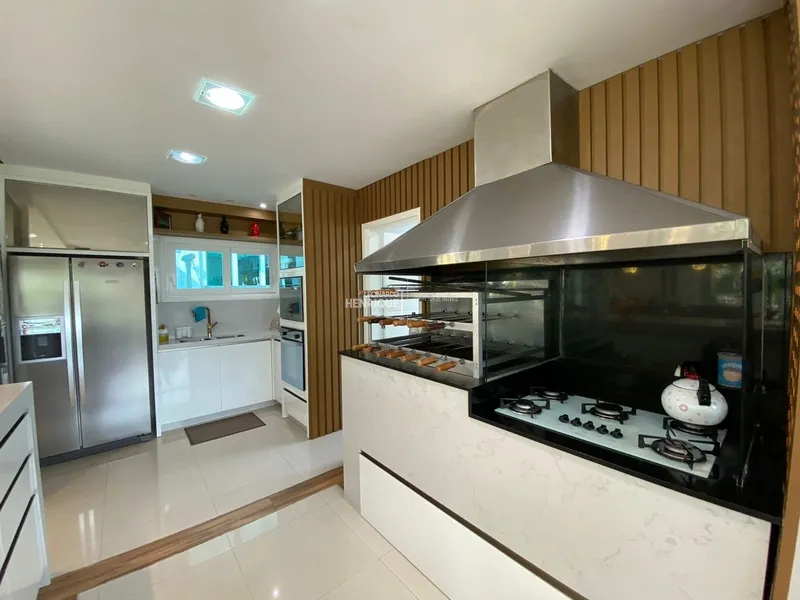 Mansão Condado De Capão: 24ª foto da galeria de imagens do imóvel