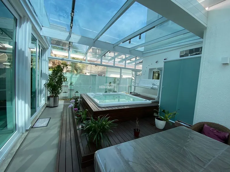 Mansão Condado De Capão: 13ª foto da galeria de imagens do imóvel